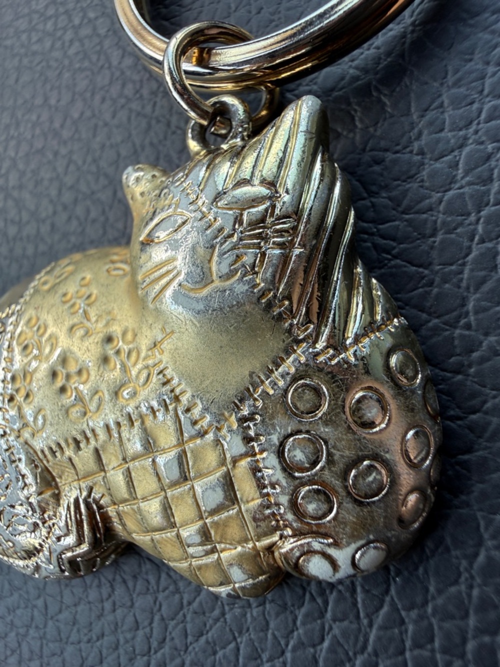 Cat Keychain - Picture 5 of 8